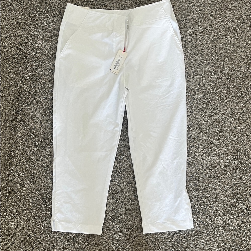 Black Dog White Cropped Pants